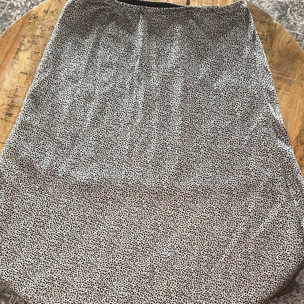 Sienna Sky Monochrome Patterned Midi Skirt